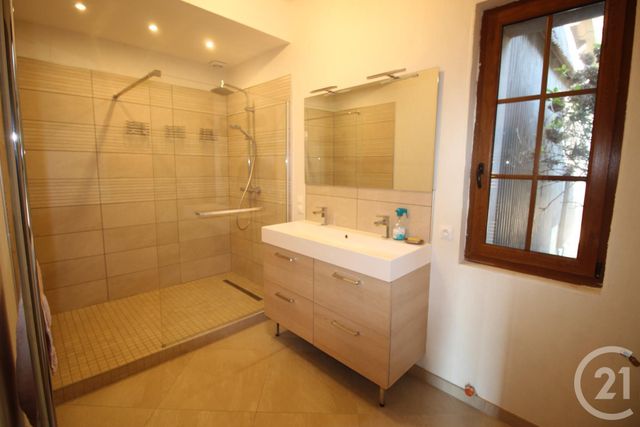 Afficher la photo en grand maison à vendre - 8 pièces - 142.4 m2 - VEULETTES SUR MER - 76 - HAUTE-NORMANDIE - Century 21 Accore