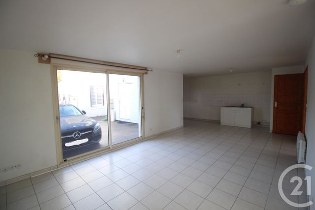 Afficher la photo en grand Appartement F2 à louer - 2 pièces - 62.13 m2 - CANY BARVILLE - 76 - HAUTE-NORMANDIE - Century 21 Accore