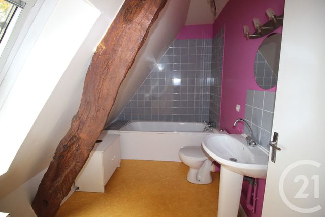 maison à louer - 5 pièces - 111.93 m2 - SASSEVILLE - 76 - HAUTE-NORMANDIE - Century 21 Accore