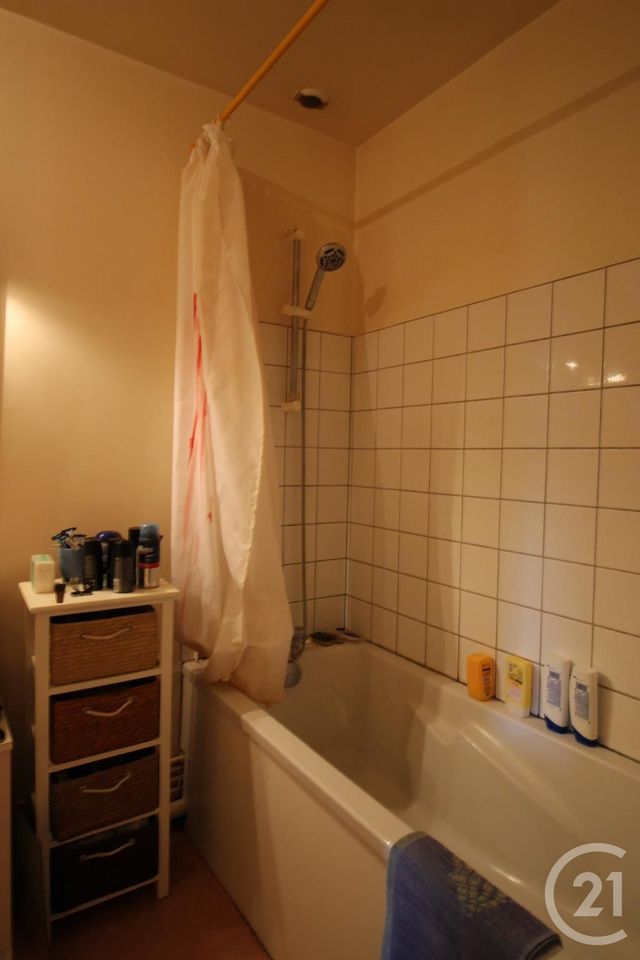 Appartement F3 à louer - 3 pièces - 62.84 m2 - CANY BARVILLE - 76 - HAUTE-NORMANDIE - Century 21 Accore