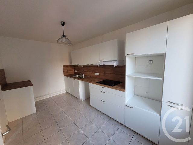 Appartement F3 à louer - 3 pièces - 76.01 m2 - OURVILLE EN CAUX - 76 - HAUTE-NORMANDIE - Century 21 Accore