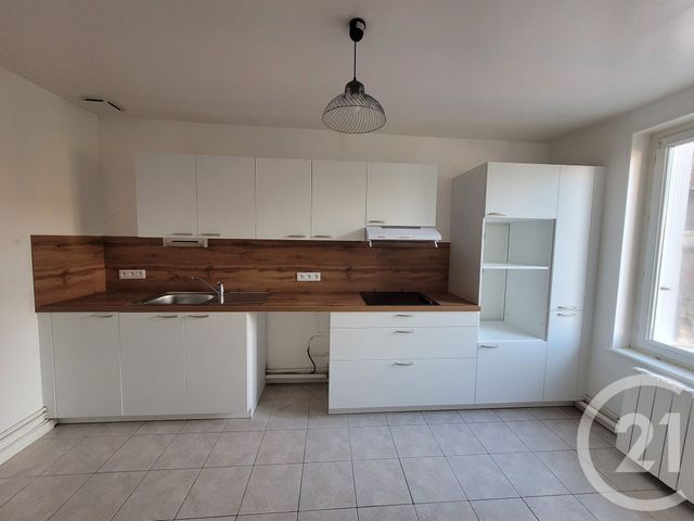 Appartement F3 à louer - 3 pièces - 76.01 m2 - OURVILLE EN CAUX - 76 - HAUTE-NORMANDIE - Century 21 Accore